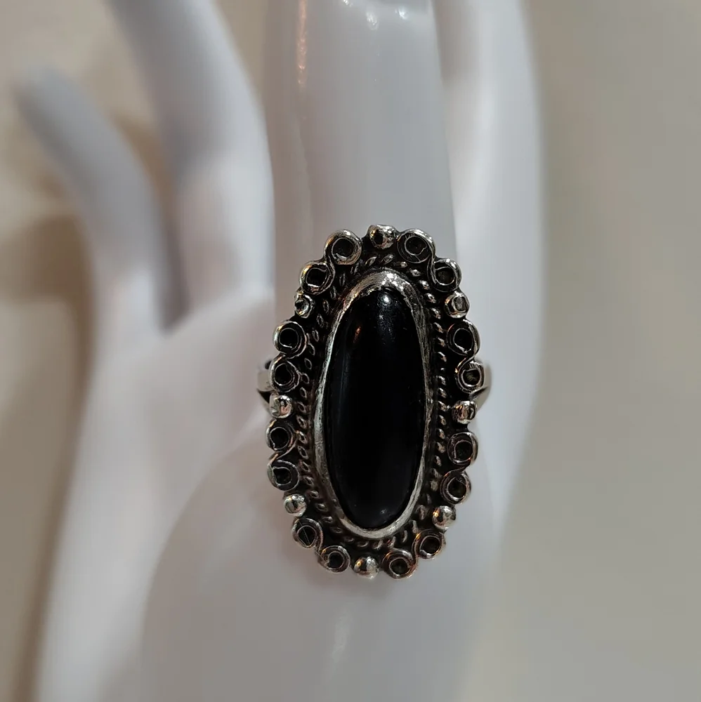 Sterling Silver‎ 925 Mexico Black Onyx Statement Ring Boho Gothic 7.5 Vintage